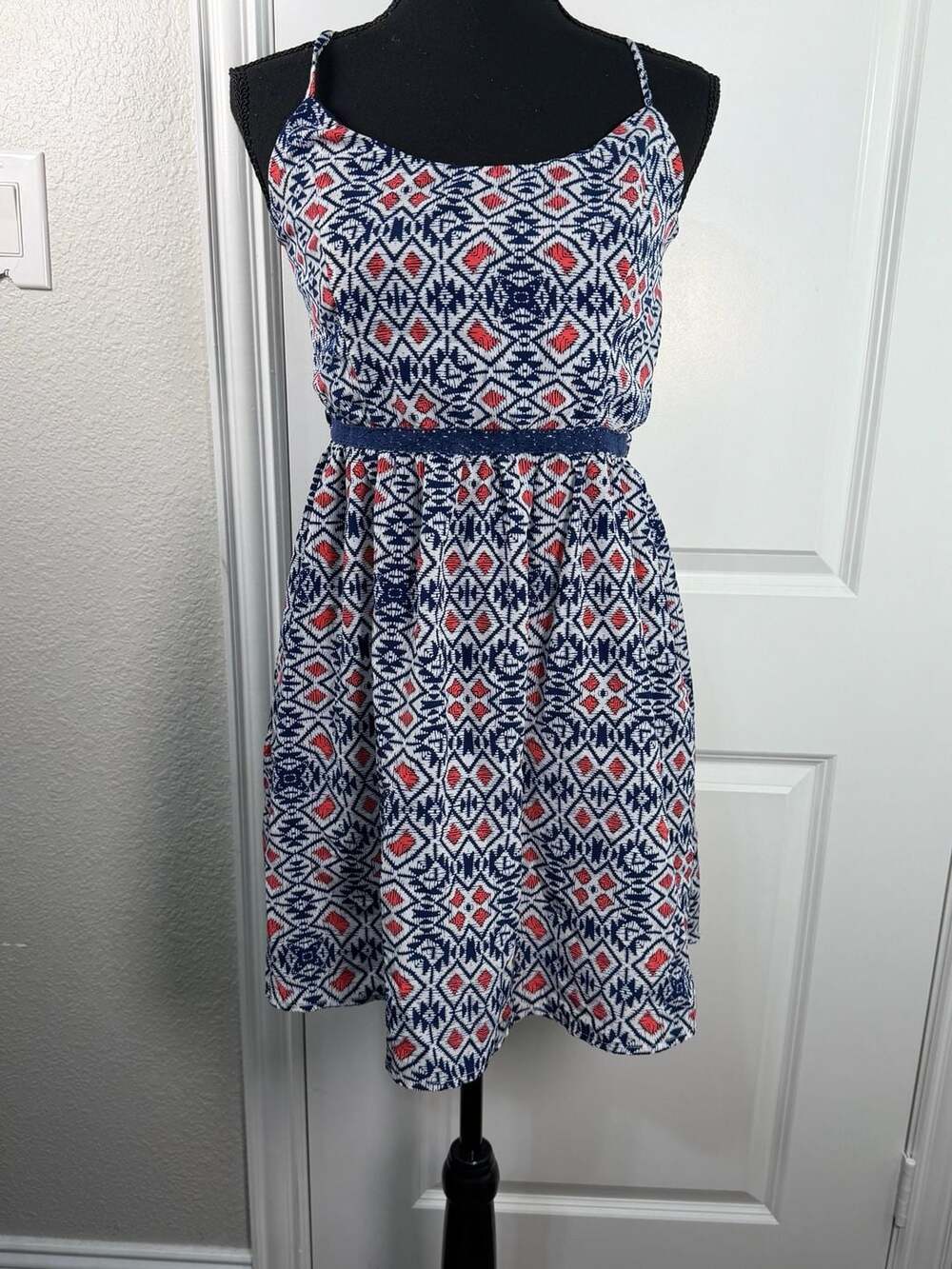 Three Pink Hearts Geometric Tribal Print Smocked Back Dress Size L